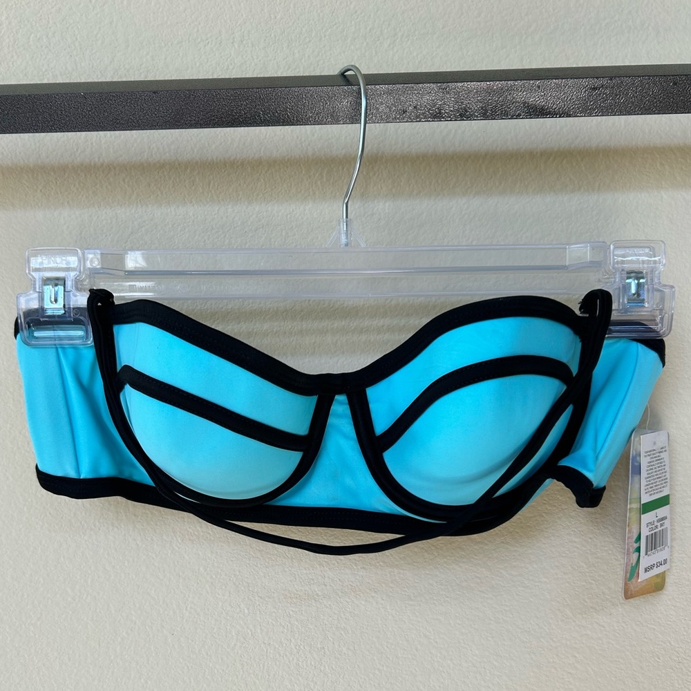 NWT Hobe turquoise/ black  swim top